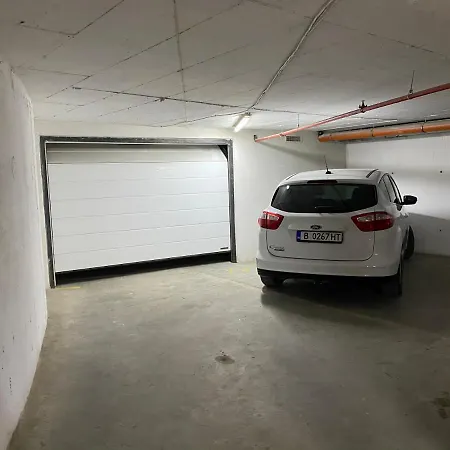 Family Biz Apartment